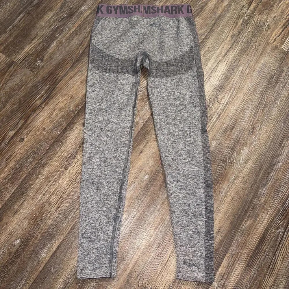 Gymshark Women’s Gray Toned Low Rise Training Athletic Logo Legging Size XS